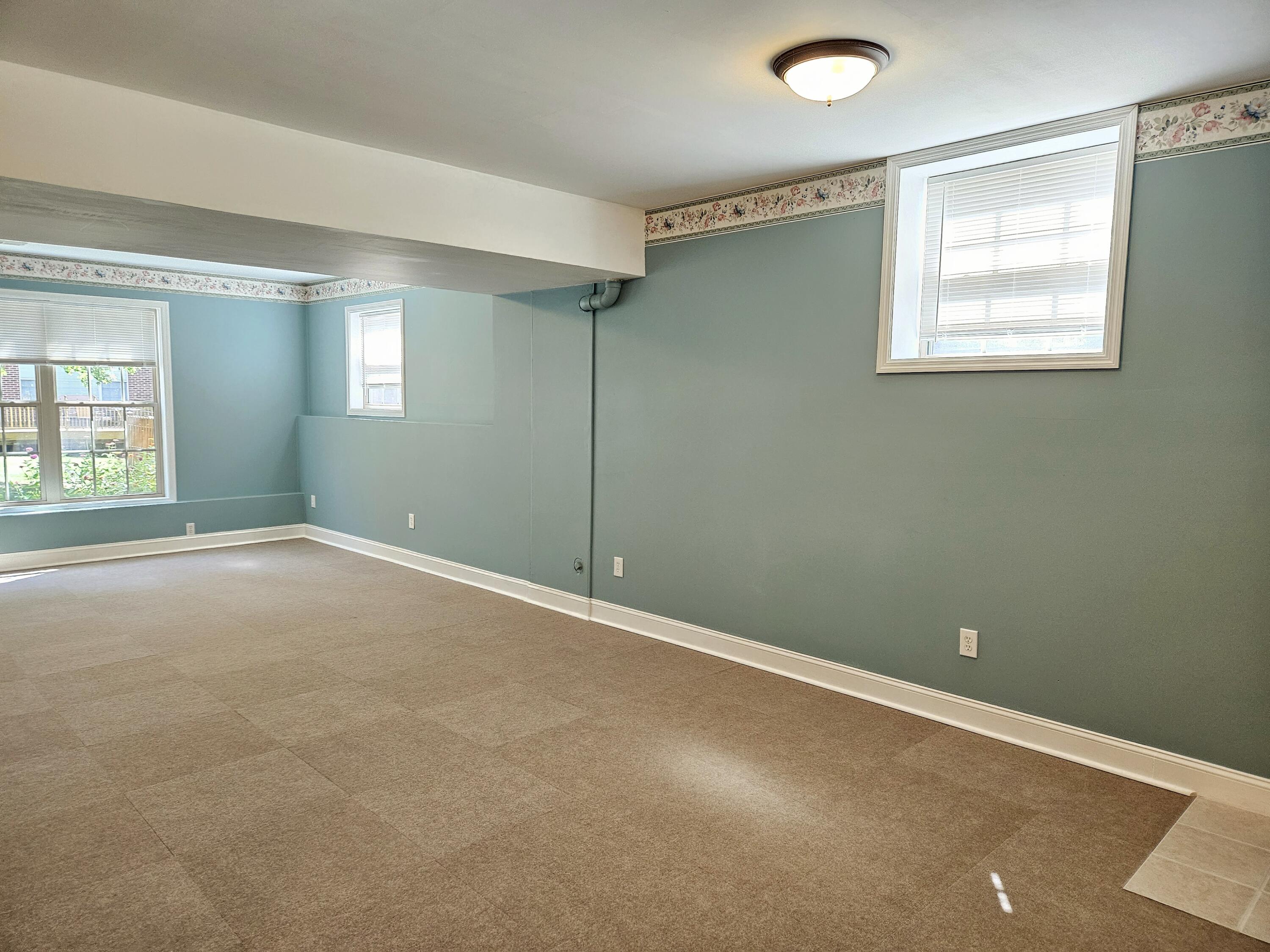 3232 Sebastian Lane Lexington, KY 40513 - Photo 26 of 36 20230812_155910