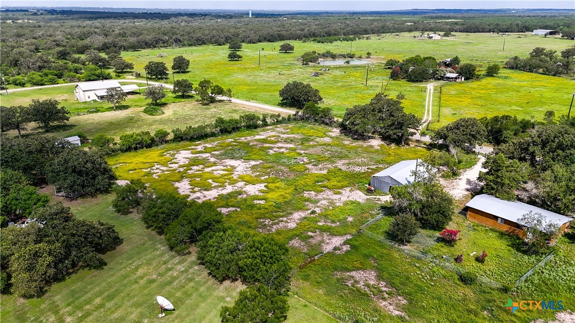 275-279 Cross Road Kingsbury, TX 78638 - Photo 30 of 36 a view of a city with an ocean