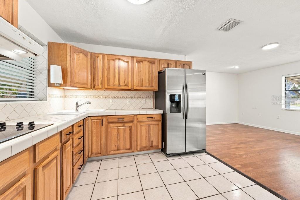 7810 Chapel Avenue Port Richey, FL 34668 - Photo 13 of 94 Gallery Image 13
