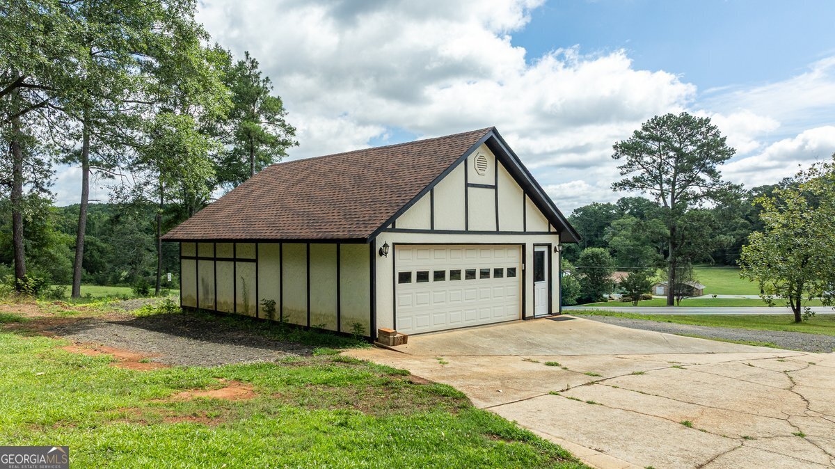 773 Bill Rutledge Road Winder, GA 30680 - Photo 17 of 49