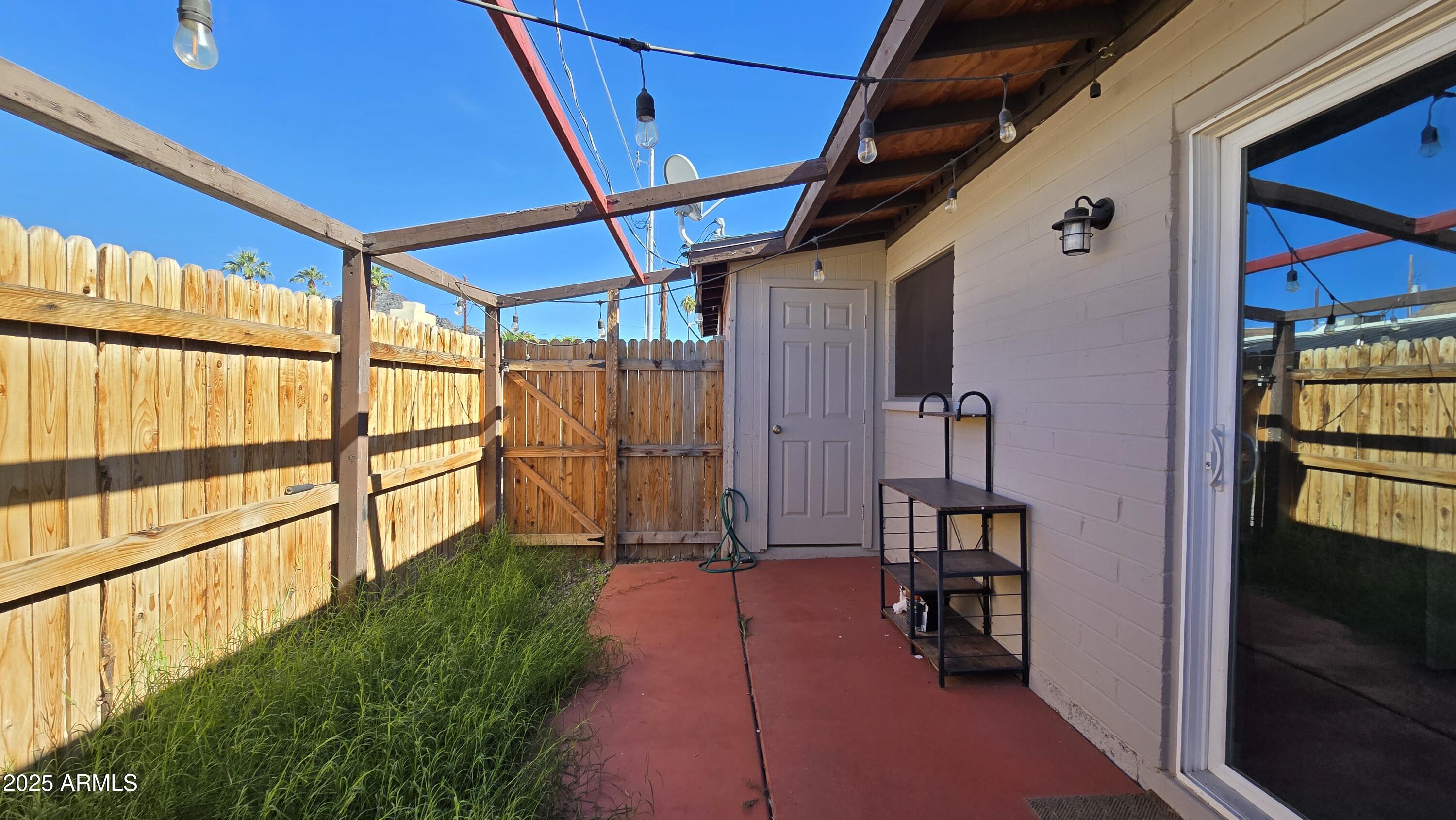 6739 North 16th Street, Unit 14 Phoenix, AZ 85016 - Photo 14 of 19 a view of an outdoor space