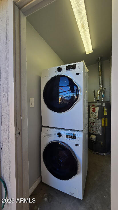 6739 North 16th Street, Unit 14 Phoenix, AZ 85016 - Photo 16 of 19 a utility room with dryer and washer
