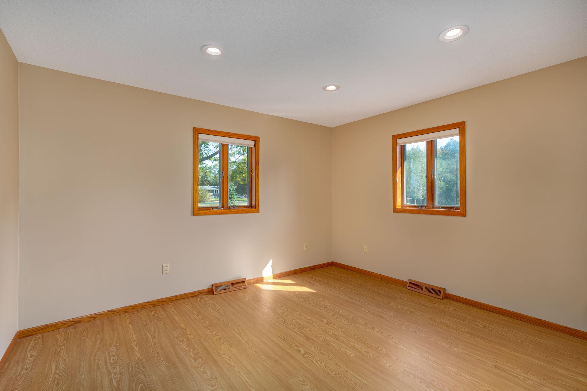 441 Red Brick Road Hudson, WI 54016 - Photo 8 of 25 Gallery Image 8