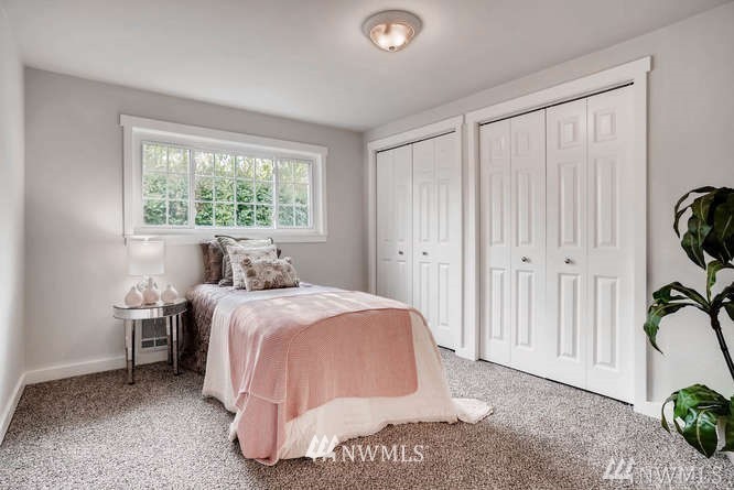 4412 Southwest 101st Street Seattle, WA 98146 - Photo 13 of 23 Gallery Image 13