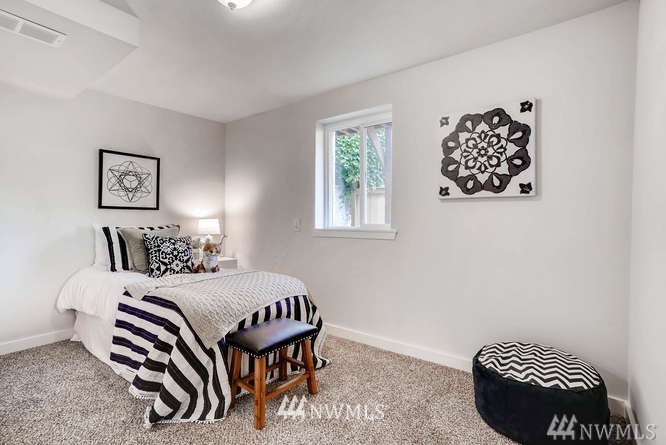 4412 Southwest 101st Street Seattle, WA 98146 - Photo 17 of 23 Gallery Image 17