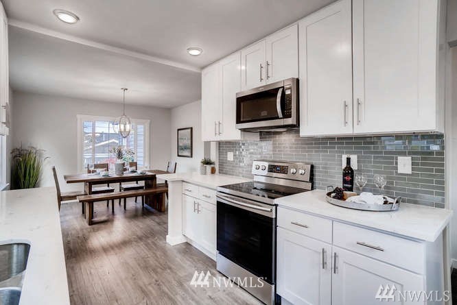 4412 Southwest 101st Street Seattle, WA 98146 - Photo 8 of 23 Gallery Image 8
