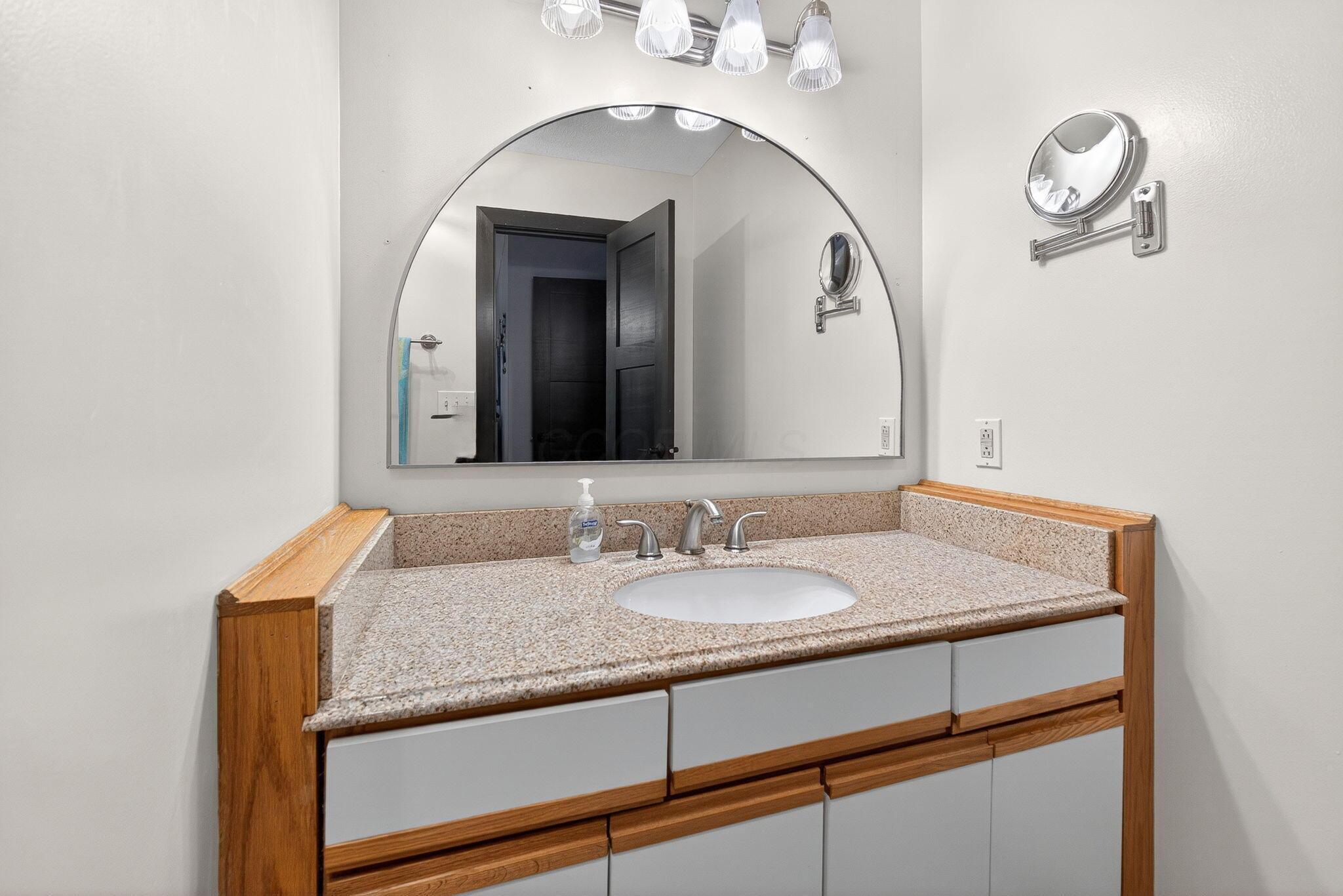 7207 Coonpath Road Northwest Carroll, OH 43112 - Photo 61 of 115 7207 Coonpath (Interior)-53