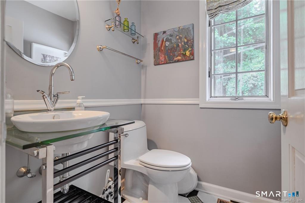 144 Munn Road Southbury, CT 06488 - Photo 11 of 22