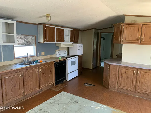 $700 | 923 Alvin Street, New Iberia, LA 70560