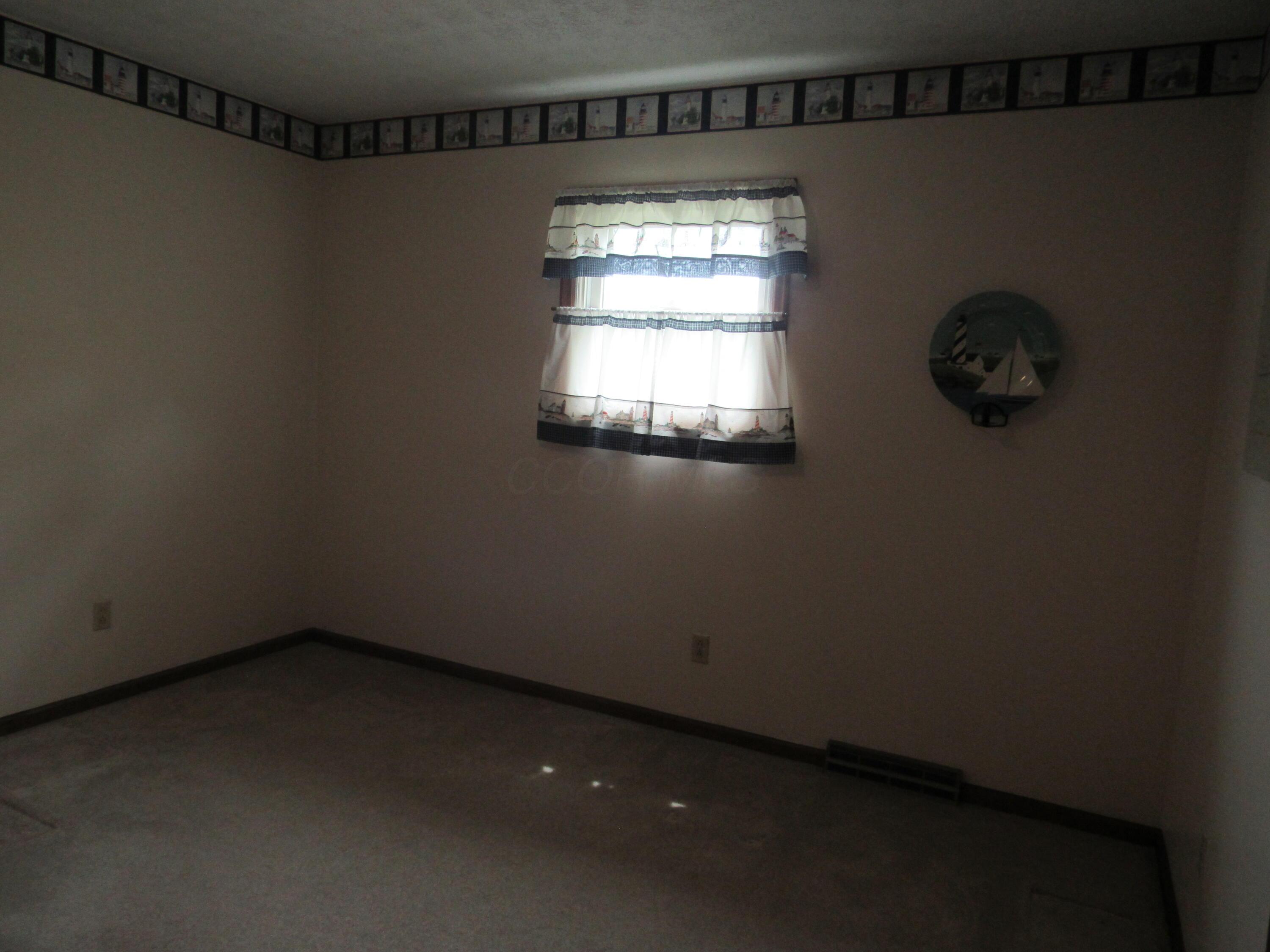 8080 Hagerty Road Ashville, OH 43103 - Photo 11 of 45 Bedroom