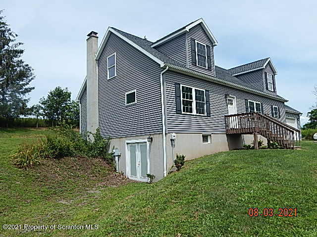349 Pedrick Road Nicholson, PA 18446 - Photo 6 of 36 Gallery Image 6