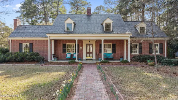 $435,000 | 1401 West Haven Boulevard, Rocky Mount, NC 27803
