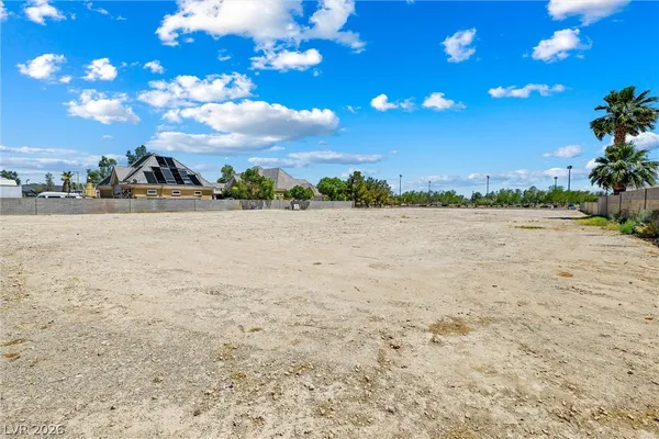 $590,000 | 5200 Grand Teton Drive, Las Vegas, NV 89131