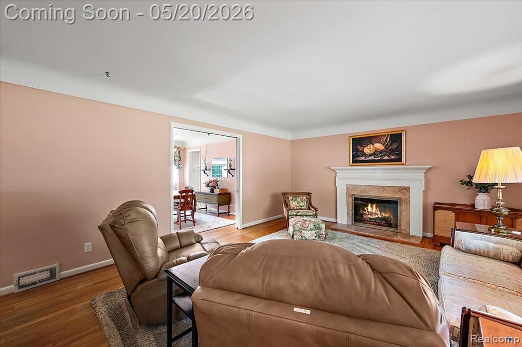 28416 Westerleigh Road Farmington, MI 48334 - Photo 8 of 30
