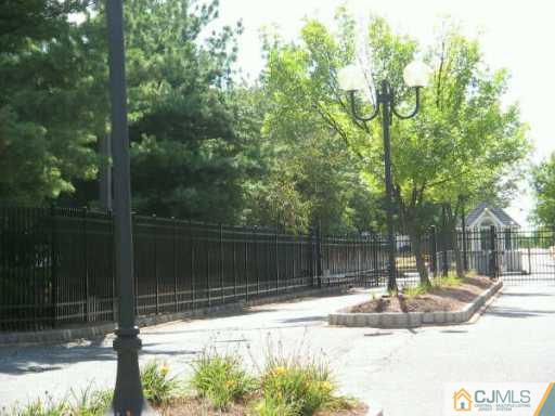 1110 Edpas Road New Brunswick, NJ 08901 - Photo 2 of 7