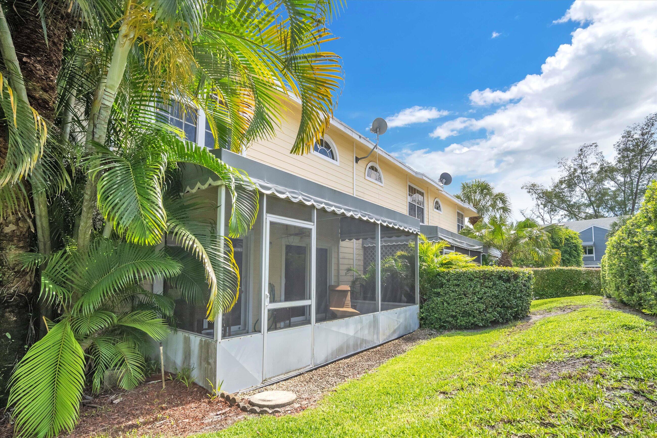 5049 Pointe Emerald Lane Boca Raton, FL 33431 - Photo 26 of 30 Screened Patio
