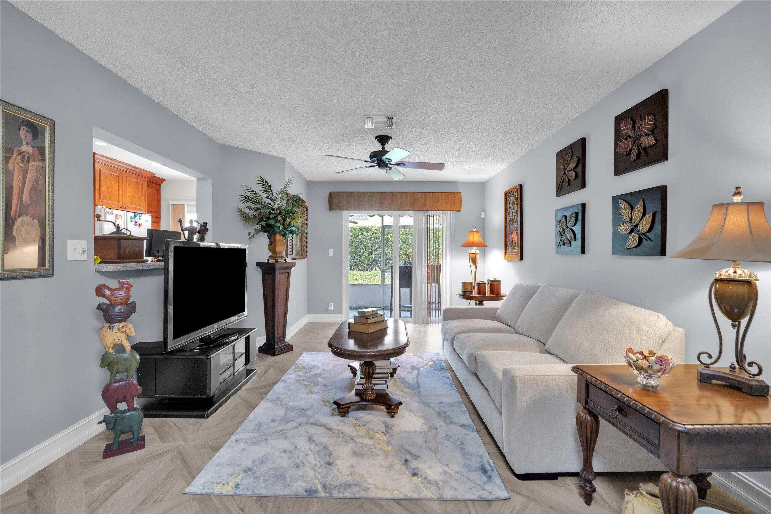 5049 Pointe Emerald Lane Boca Raton, FL 33431 - Photo 6 of 30 Family Room
