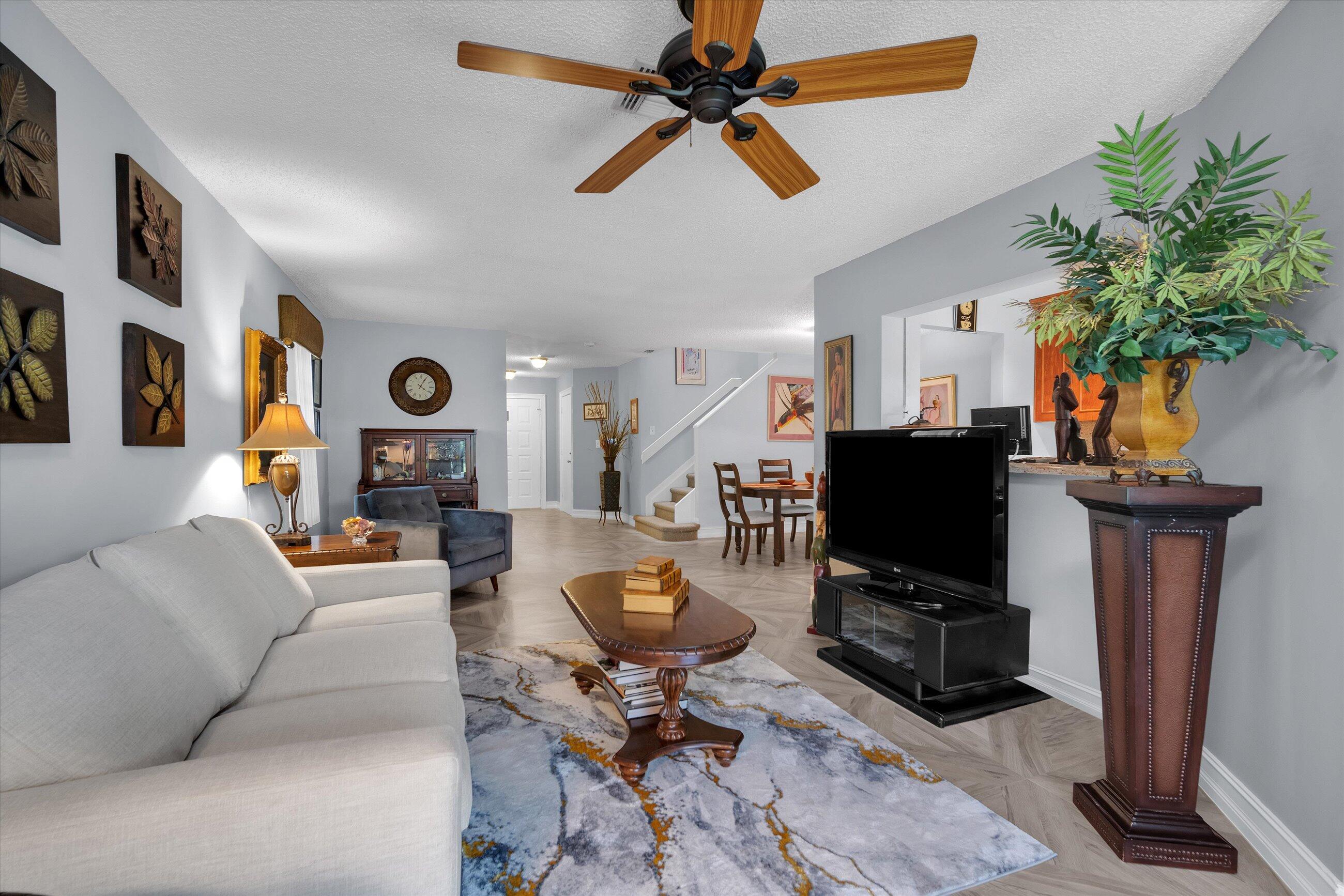 5049 Pointe Emerald Lane Boca Raton, FL 33431 - Photo 8 of 30 Family Room