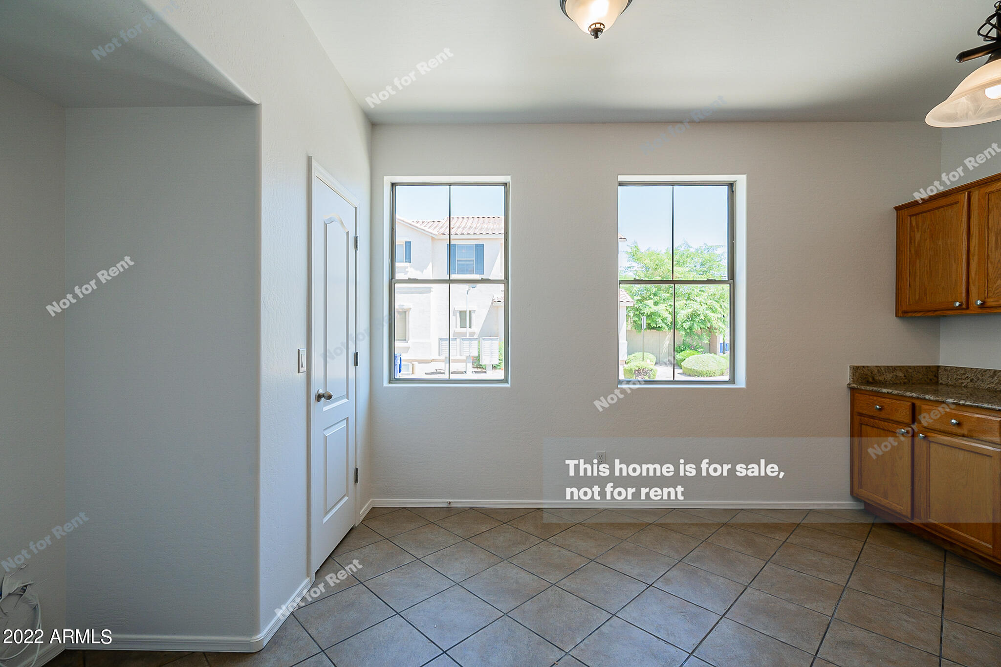 899 East Devon Road Gilbert, AZ 85296 - Photo 6 of 23 photo_09