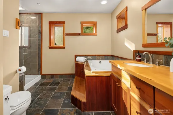 $1,680,000 | 12317 176th Avenue Southeast, Renton, WA 98059