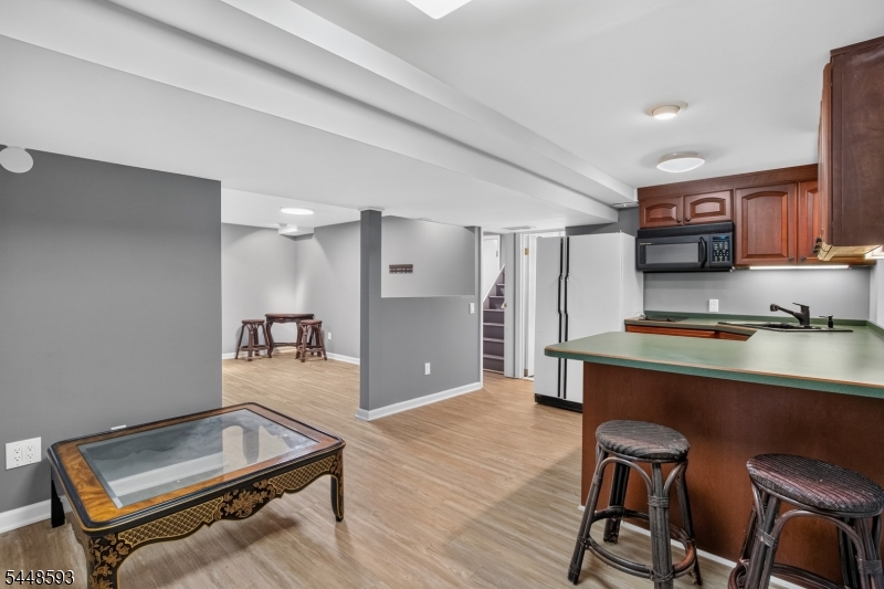 9 East Fox Chase Road Chester, NJ 07930 - Photo 13 of 18 Gallery Image 13