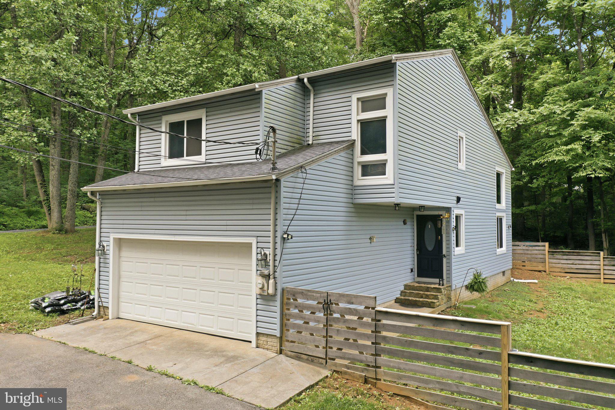 72 Long View Road Linden, VA 22642 - Photo 1 of 39 72 Long View could be your new home!