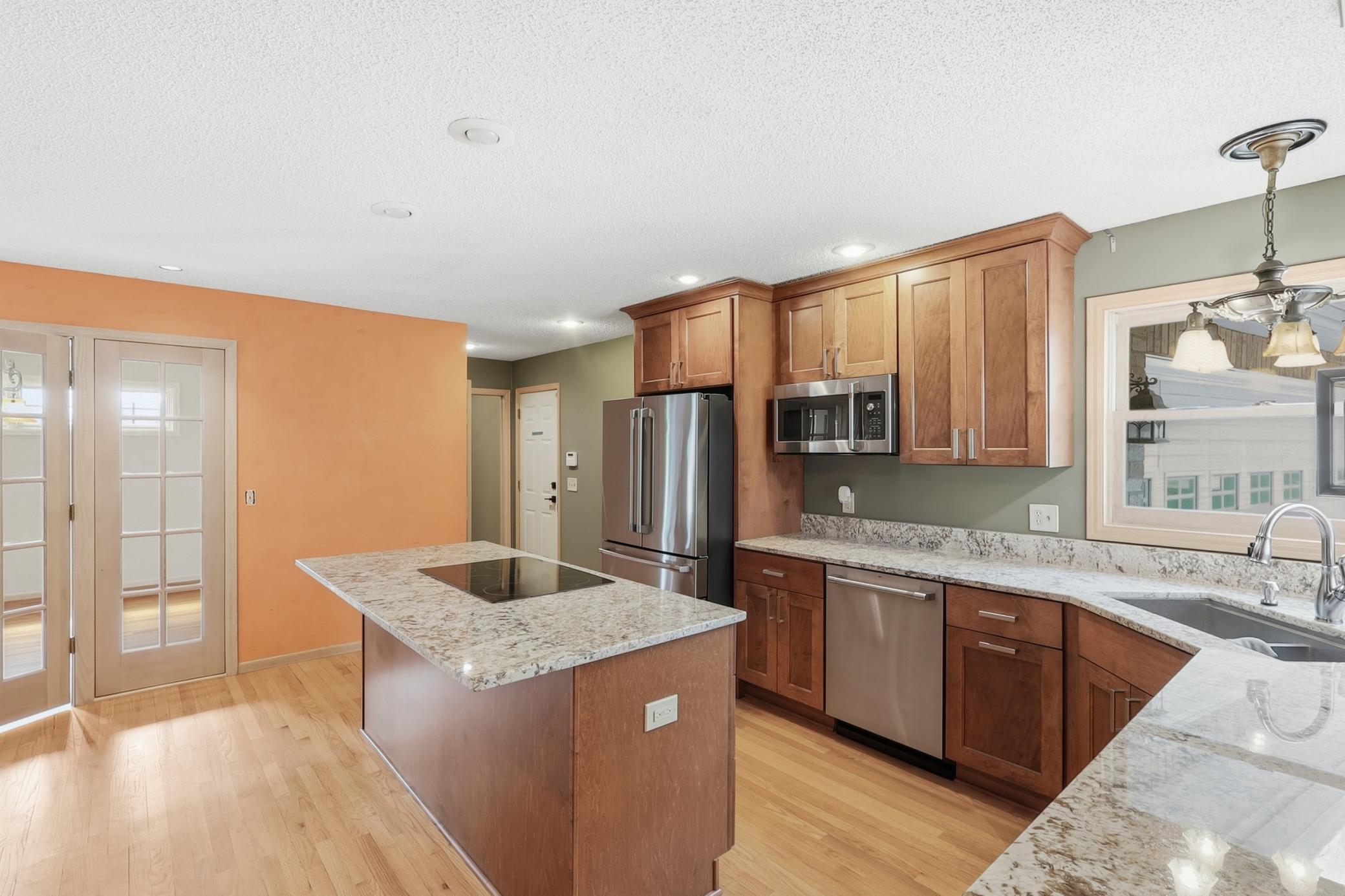 2225 Chestnut Road Hamel, MN 55340 - Photo 8 of 45
