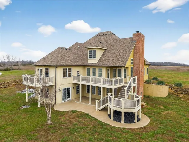 $1,200,000 | 1978 Southwest County Road 11517, Rich Hill, MO 64779