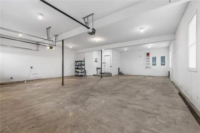 $1,200,000 | 1978 Southwest County Road 11517, Rich Hill, MO 64779