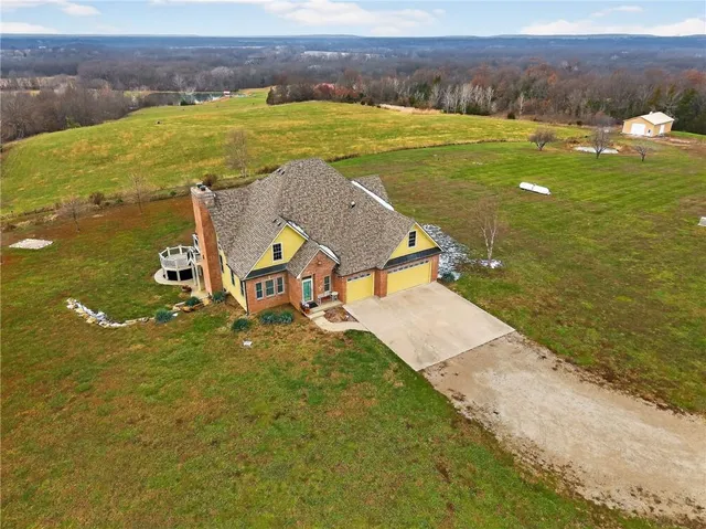 $1,200,000 | 1978 Southwest County Road 11517, Rich Hill, MO 64779