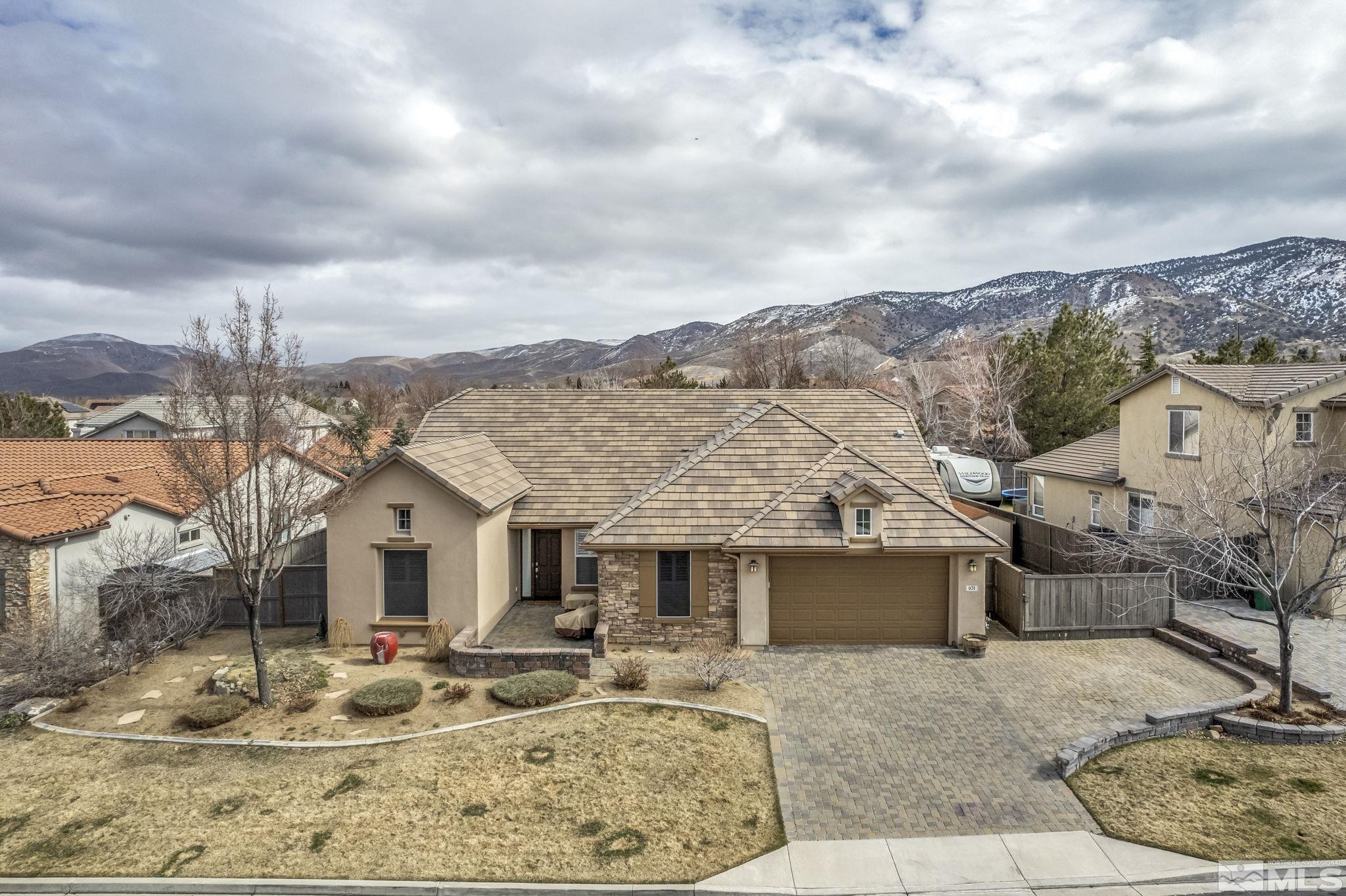 631 Caspian Court Reno, NV 89521 - Photo 3 of 40 Photo 3