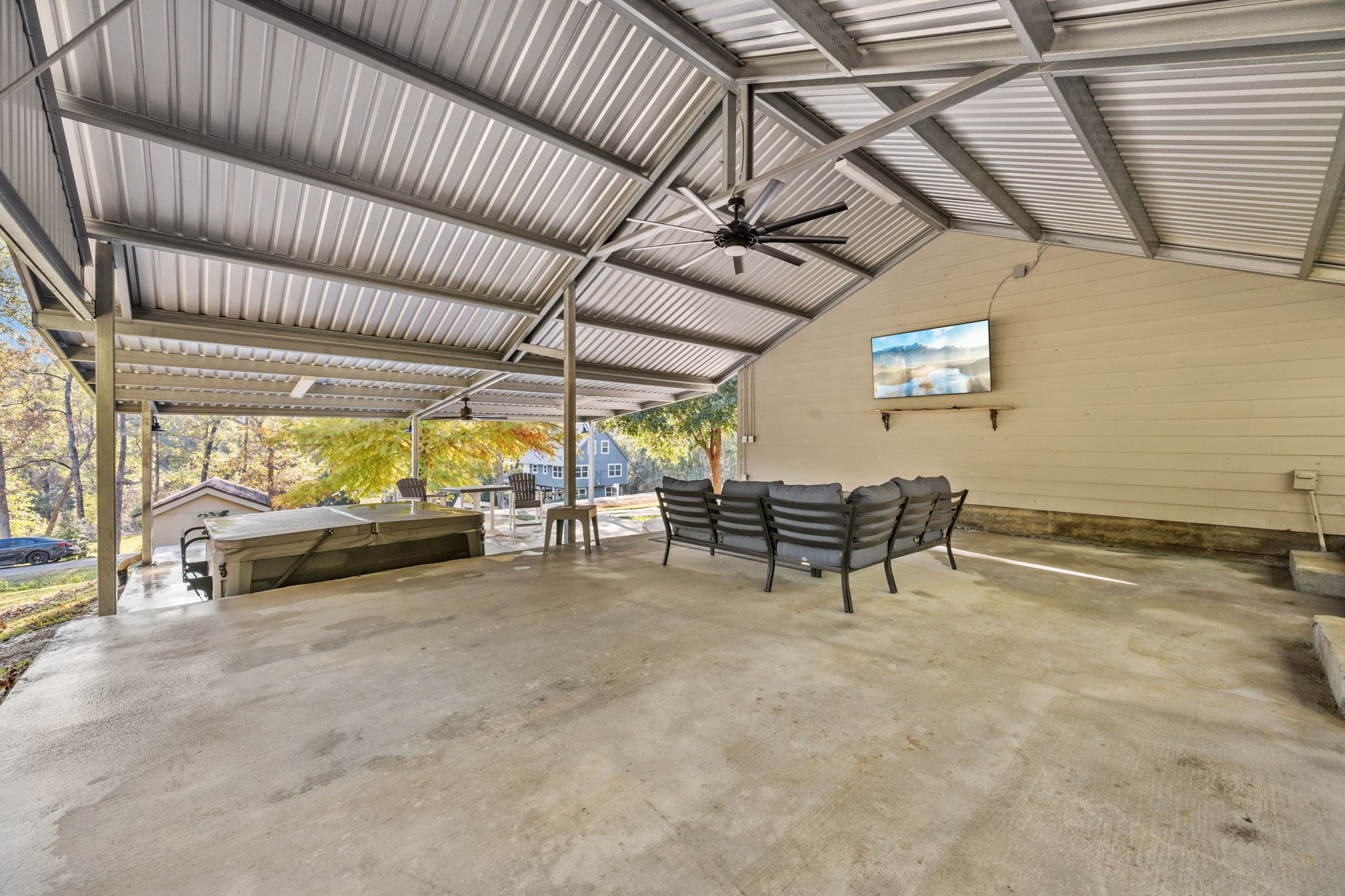 141 White Oak Street Point Blank, TX 77364 - Photo 3 of 30