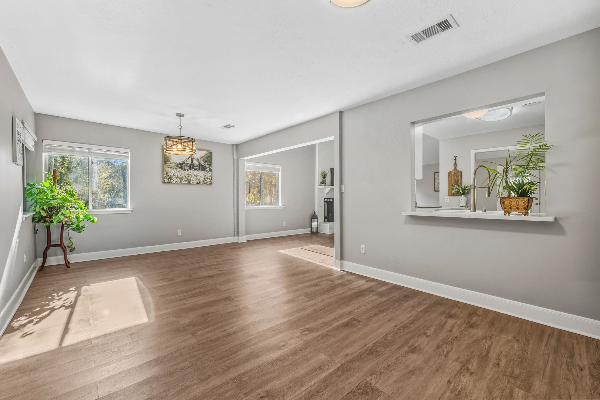 141 White Oak Street Point Blank, TX 77364 - Photo 5 of 30