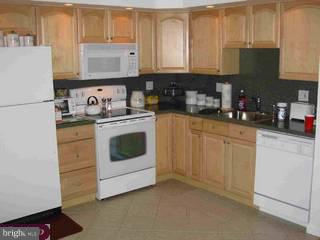 12870 Medford Road Philadelphia, PA 19154 - Photo 3 of 6