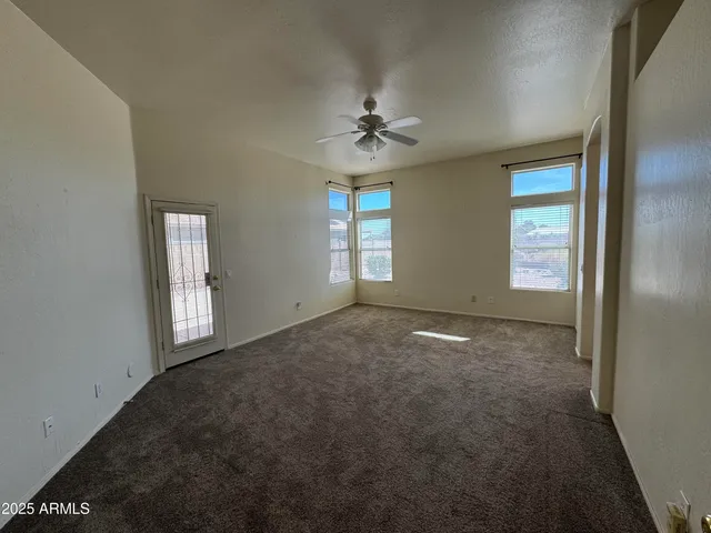 $2,100 | 19231 North Coyote Lakes Parkway, Surprise, AZ 85378