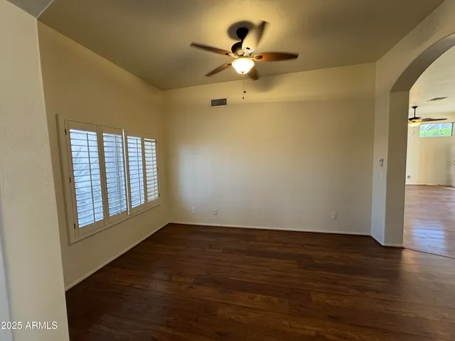 $2,100 | 19231 North Coyote Lakes Parkway, Surprise, AZ 85378