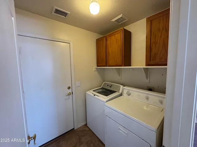 $2,100 | 19231 North Coyote Lakes Parkway, Surprise, AZ 85378