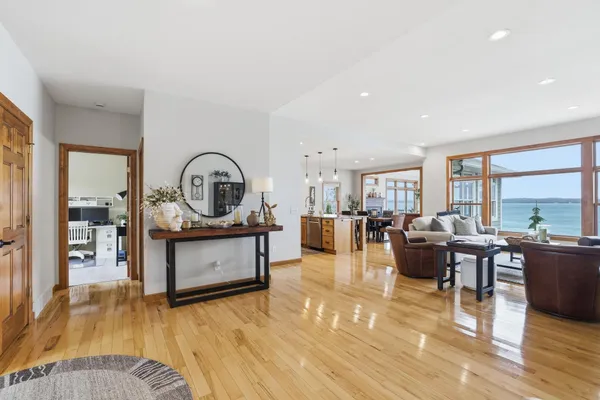 $960,000 | 68836 215th Street, Darwin, MN 55324