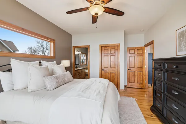 $960,000 | 68836 215th Street, Darwin, MN 55324