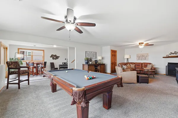 $960,000 | 68836 215th Street, Darwin, MN 55324