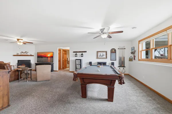 $960,000 | 68836 215th Street, Darwin, MN 55324