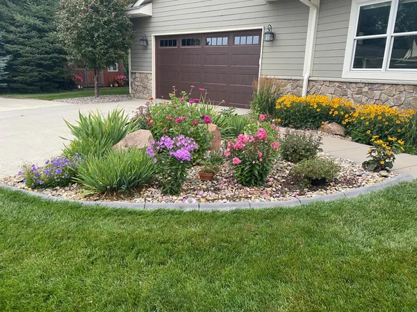 $960,000 | 68836 215th Street, Darwin, MN 55324