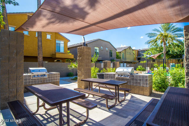 2150 West Alameda Road, Unit 1399 Phoenix, AZ 85085 - Photo 33 of 36 BBQ Dining