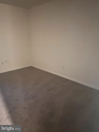 $1,950 | 329 Shawmont Avenue, Unit 1E6329 F, Philadelphia, PA 19128