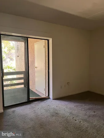 $1,950 | 329 Shawmont Avenue, Unit 1E6329 F, Philadelphia, PA 19128