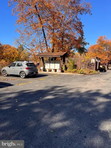 $2,100 | 329 Shawmont Avenue, Unit 1E6329 F, Philadelphia, PA 19128