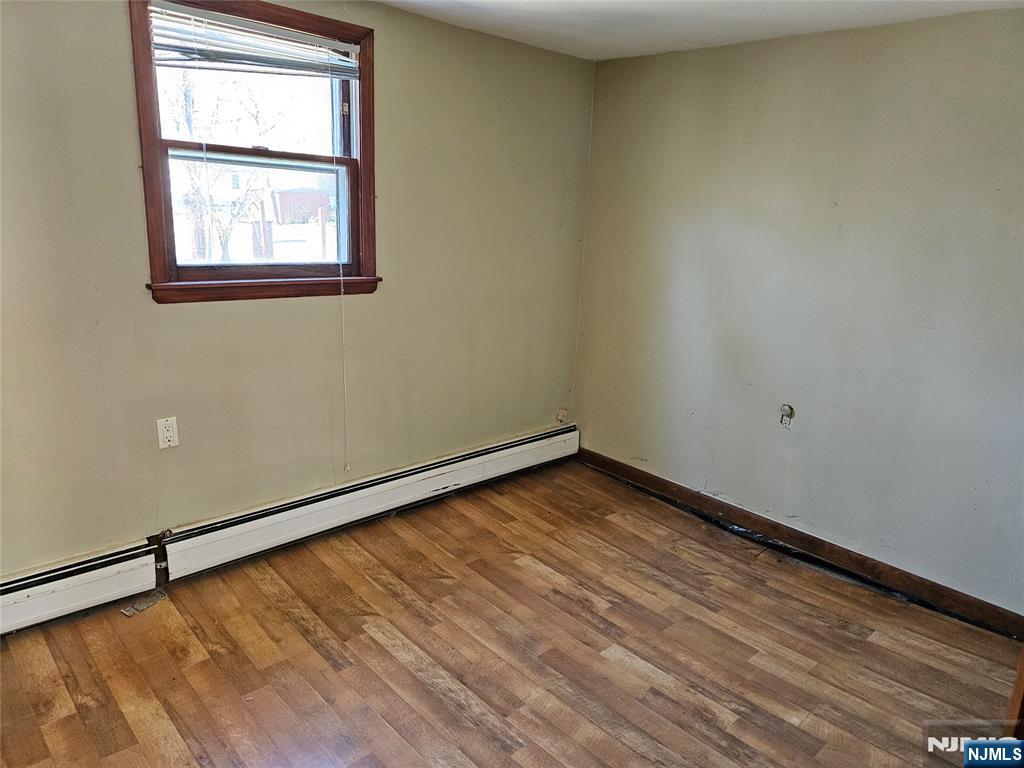 30 Riverside Drive Oakland, NJ 07436 - Photo 8 of 12