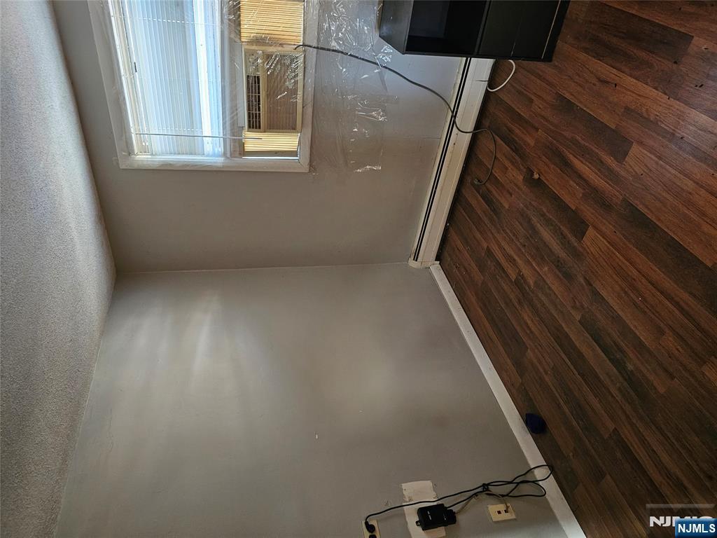 30 Riverside Drive Oakland, NJ 07436 - Photo 9 of 12