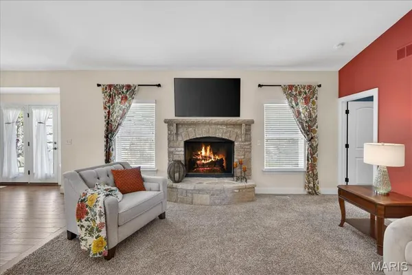 $435,000 | 6712 Silverstone Court, Byrnes Mill, MO 63051