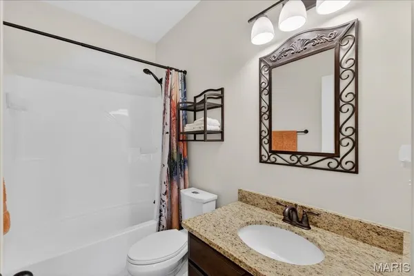 $435,000 | 6712 Silverstone Court, Byrnes Mill, MO 63051